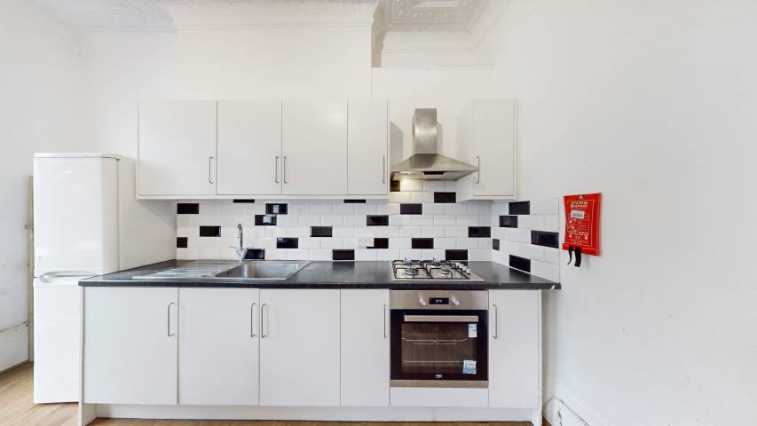 Modern Sharers Apartment Stanley Gardens, Willesden Green